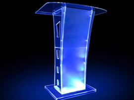 Elegance & Clarity – The Custom Acrylic Lectern